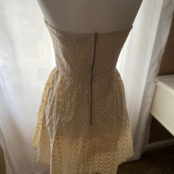 Eyelet dress, cream - Picture 2 of 2